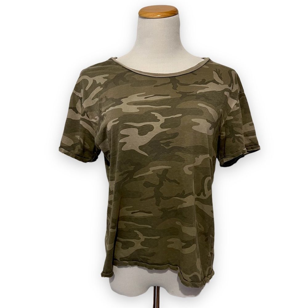 Current/Elliot distressed t-shirt, size M